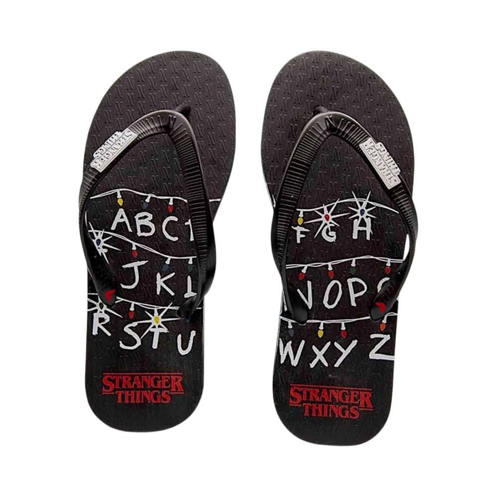Chinelo Coca Cola Netflix Stranger Things Alphabet Unissex