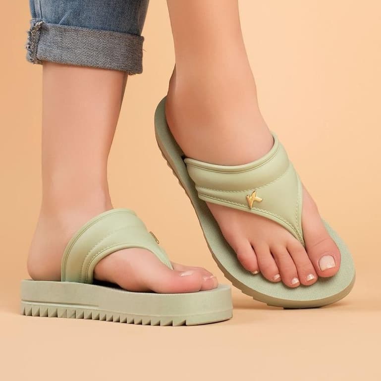 Chinelo Confortável Calce Fácil K Summer Modelo Anitta Feminino do 33 ao 40