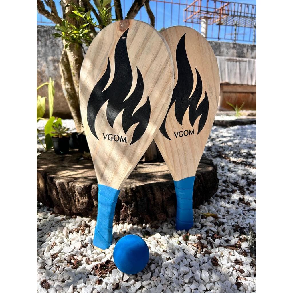 Kit Raquetes De Madeira Para Frescobol Cabo Azul + 1 Bolinha de Borracha Esporte Diversão + Sacolinha Para Transporte