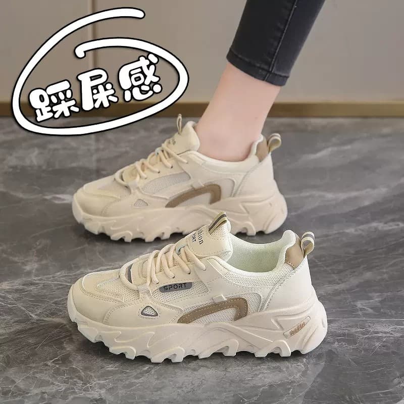Venda quente papai sapatos femininos 2025 inverno pequena rua Wear sapatos femininos malha respirável Casual correndo tê