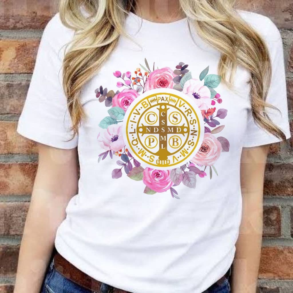Camiseta Blusa feminina e unisex São  Bento Oração Cruz sagrada santo Igreja catolica