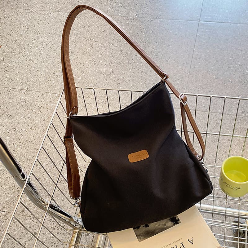 Textura de alta qualidade bolsa de grande capacidade feminina 2025 novo estilo primavera Retro All-Match bolsa de ombro