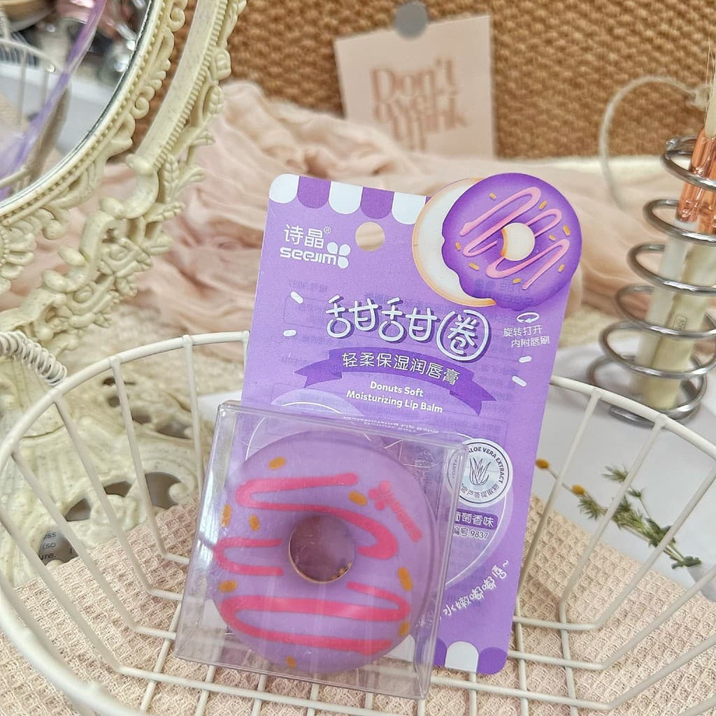 Sabor de uva bonito Donut bálsamo labial 10g hidratante hidratante clareamento linhas labiais Anti-secagem reparação lab