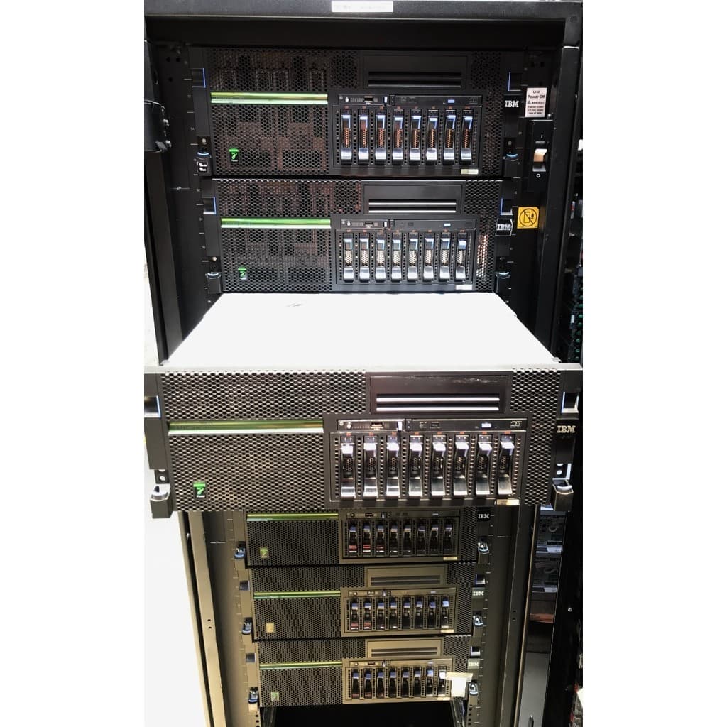 Servidor Ibm Power7 P750 Pn 8233-e8b 8-core 3.3 32gb 2x 300 32 Gb