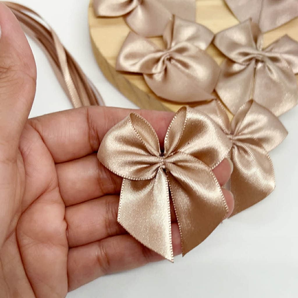 Laço Lacinho CHOCOLATE em Cetim 20/40/100 UNIDADES - nº5 - 5 cm COM FITA PARA AMARRAR