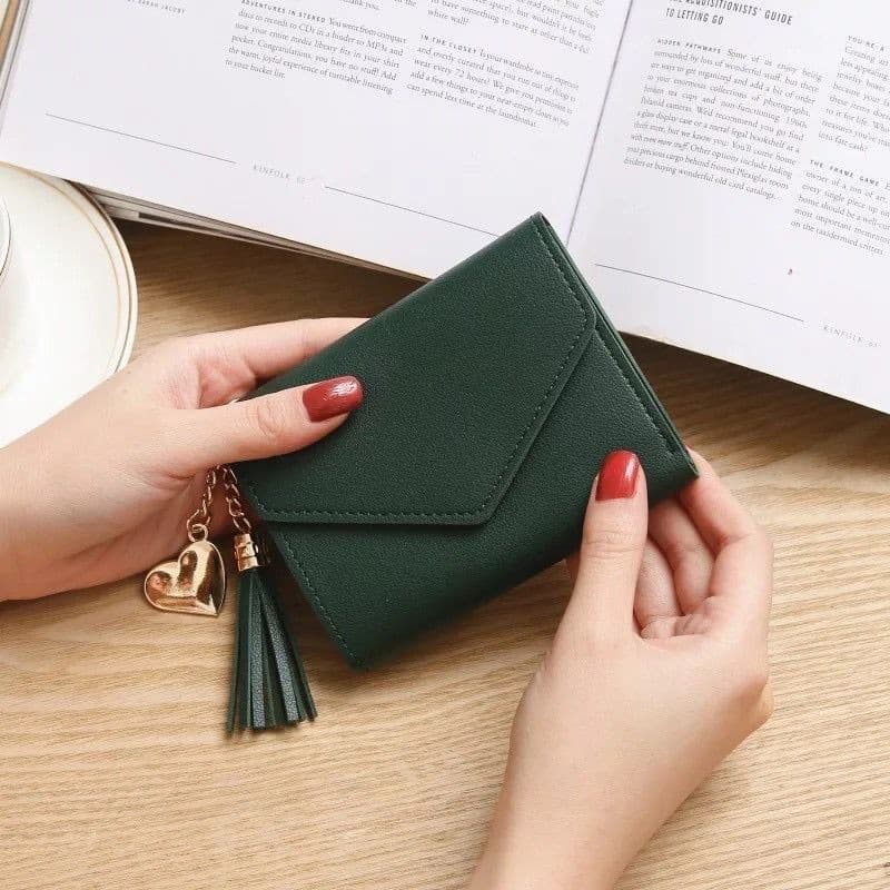 Arteira Feminina em Couro Ecológico - Conforto, Qualidade e Design Moderno