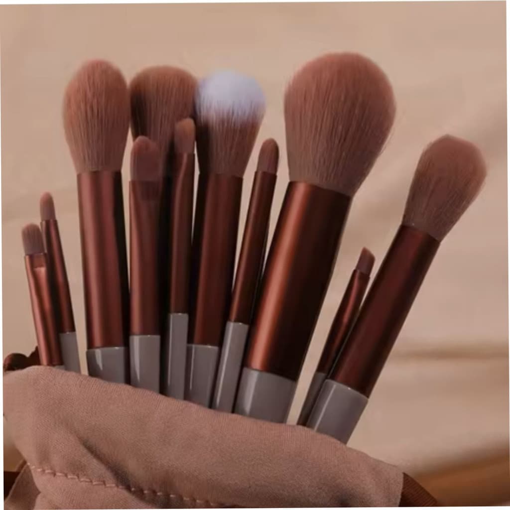 Conjunto 13 Peças Pincéis de Maquiagem com Estojo de Veludo