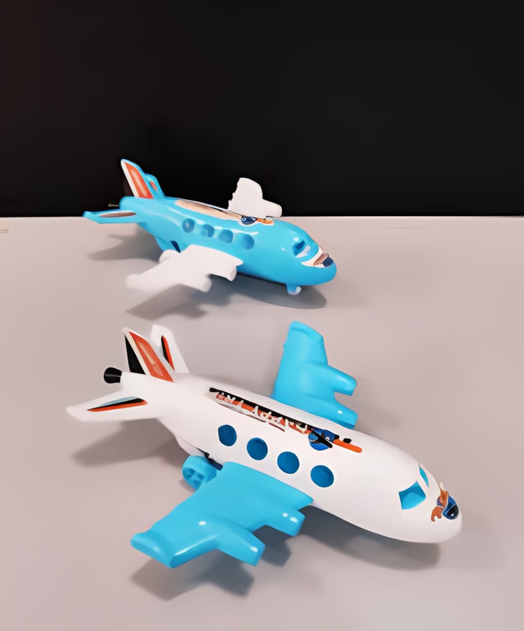 Aviao a Corda De Brinquedo todas criancas merece.