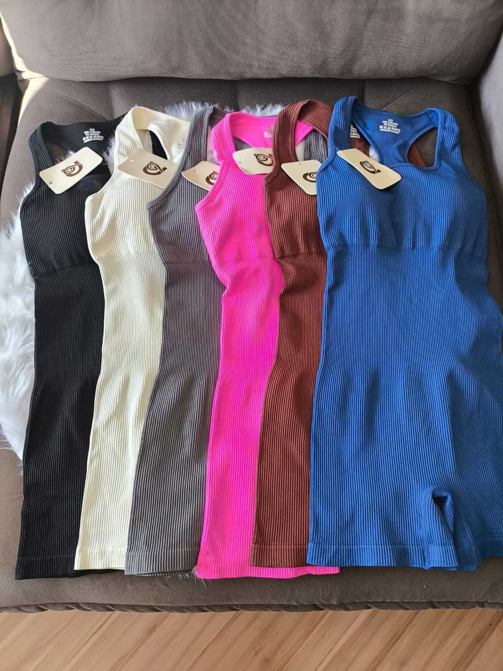 Macacão Fitness Feminino Yoga Costas Nuas Sem Costura Não Transparente com Bojo