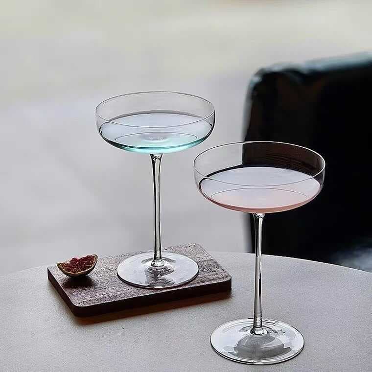 Estilo japonês cristal raso pires torre vidro Cocktail taça de vidro mistura de vidro Martini vidro borboleta champanhe