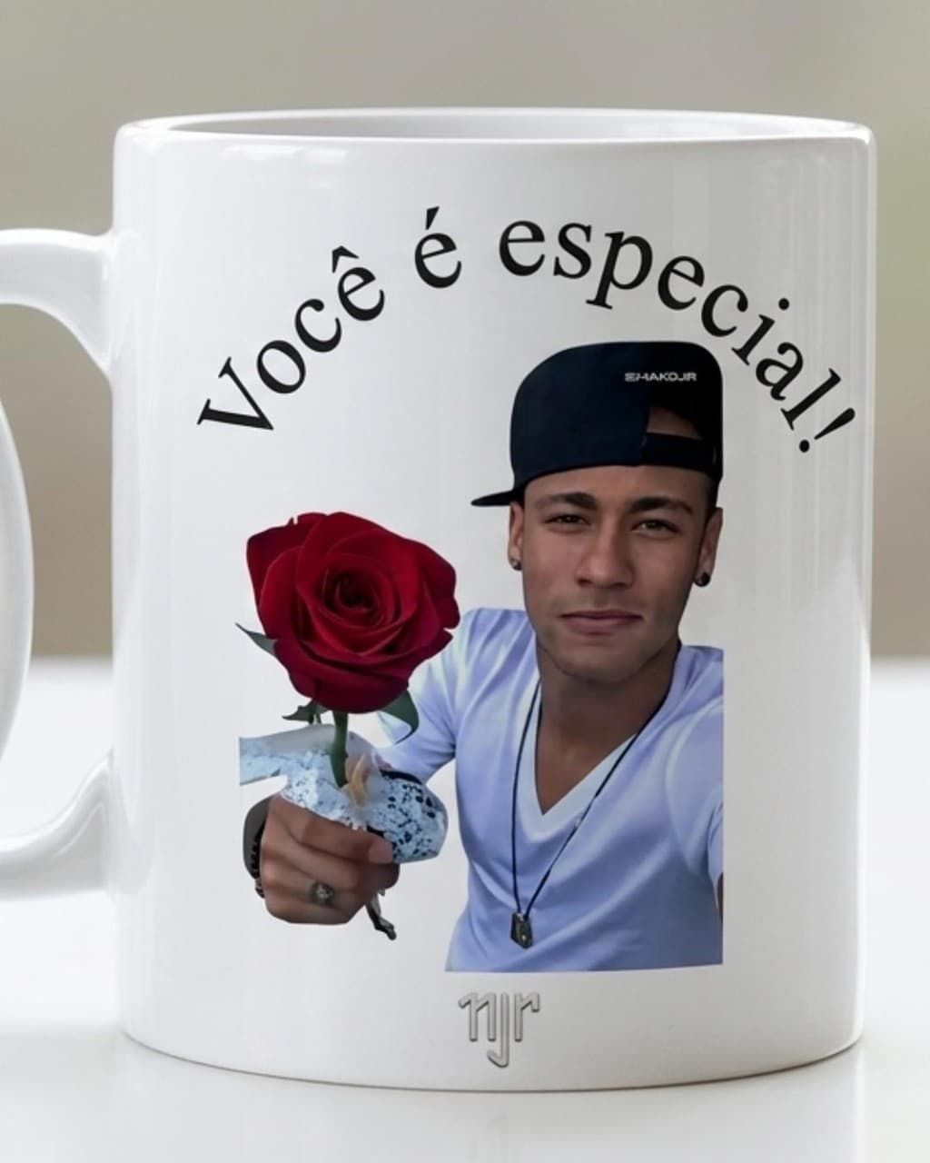 Caneca Neymar Com Rosa – O Presente Perfeito - Seja forte
