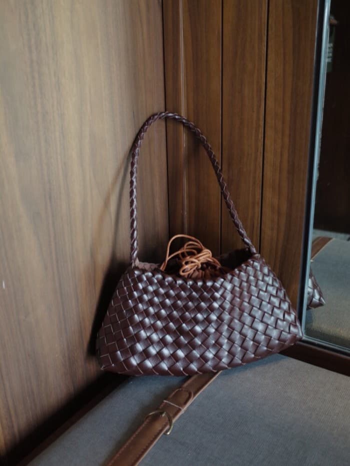 TooToo Bolsa tecida à mão feminina nas axilas Bolsa de ombro simples e combinada