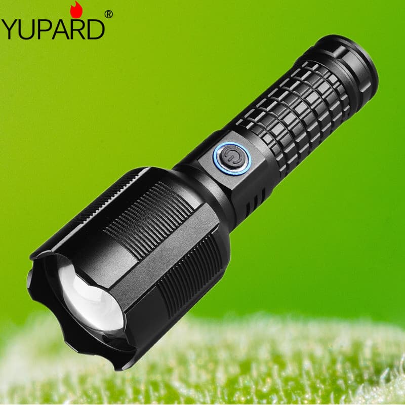 Lanterna de luz forte de longo alcance ao ar livre P50 Quad-Core Zoom Lanterna Power Display Lanterna recarregável USB