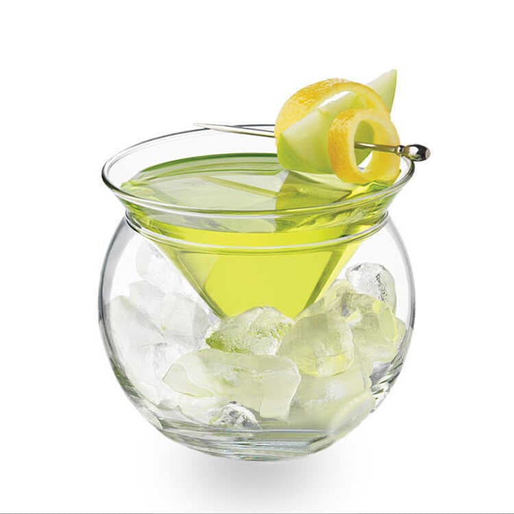 Ins estilo criativo Bar misturando copo de suco de Martini bola única coquetel gelado champanhe copo de vinho tinto