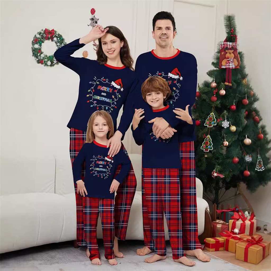 2026 Roupas De Férias De Natal Família Combinando Pijamas Conjunto Pai-Filho Solto 2 Peças Terno Bebê Macacão Allover Im