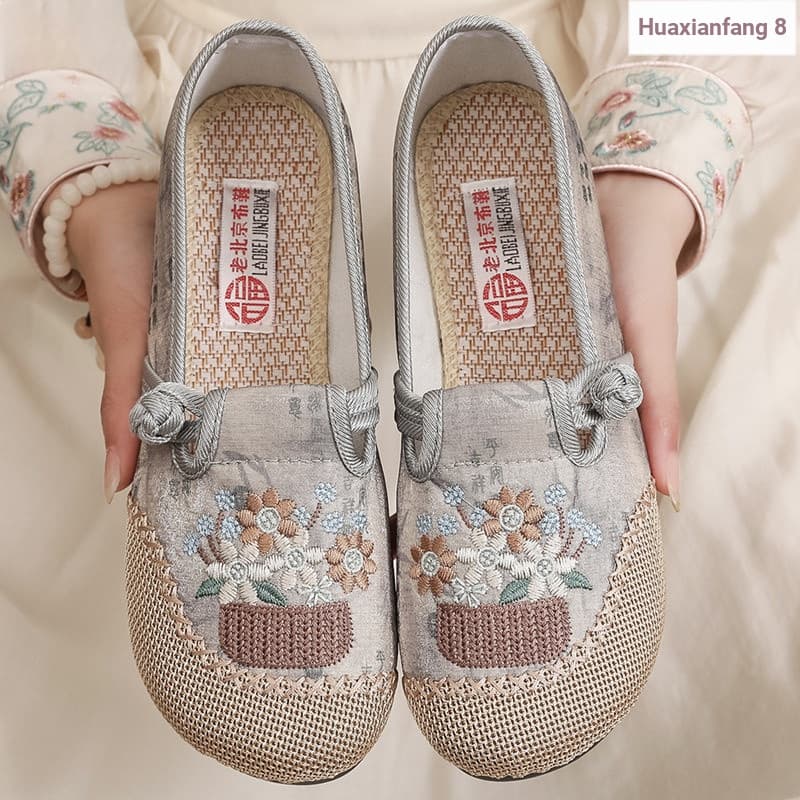 Novo estilo chinês velho pequim sapatos de pano feminino verão respirável estilo étnico sapatos bordados estilo chinês b