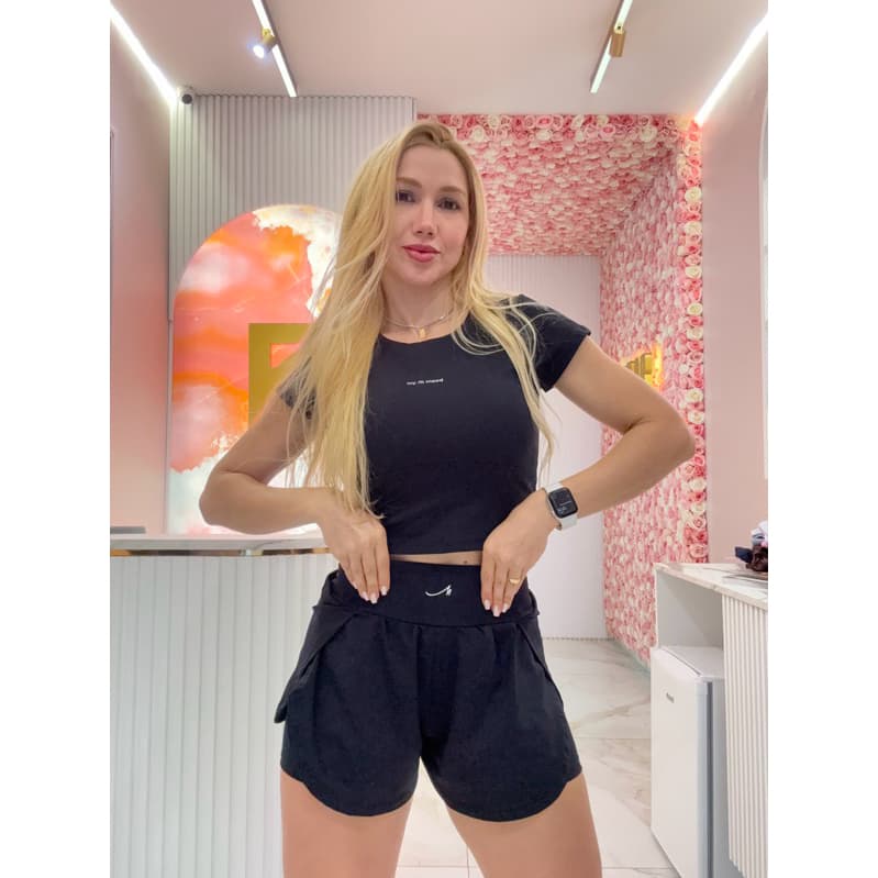 Conjunto Fitness Feminino Short Duplo + Blusa Manga Curta Poliamida Academia Treino