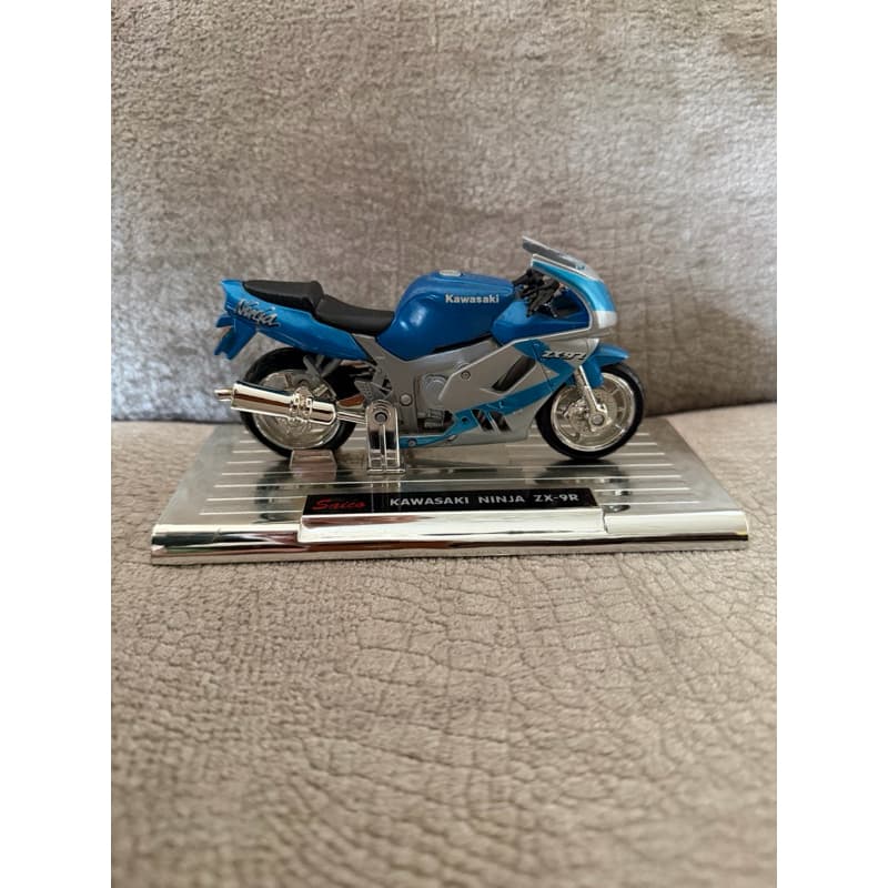 Miniatura Saico Kawasaki Ninja ZX-9R (Coleção Antiga)