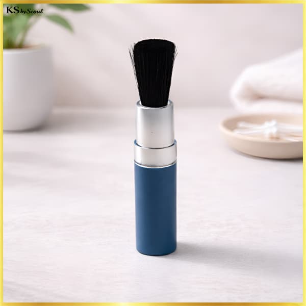 [Daiso Korea] Mini Escova De Limpeza De Poeira De Bolso | Limpador Portátil Para Teclado , Laptop E Eletrônicos