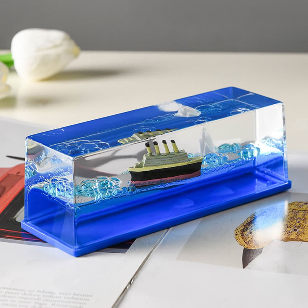 [SKI] Navio De Cruzeiro Fluido Nunca Pia Retângulo Menino Presentes De Aniversário Suave Modelo De Barco De Mesa Garrafa