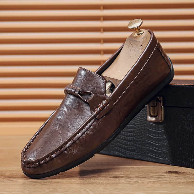 Novos mocassins masculinos de cano baixo capa pé deslizamento em sapatos preguiçosos sapatos de couro masculinos ervilha