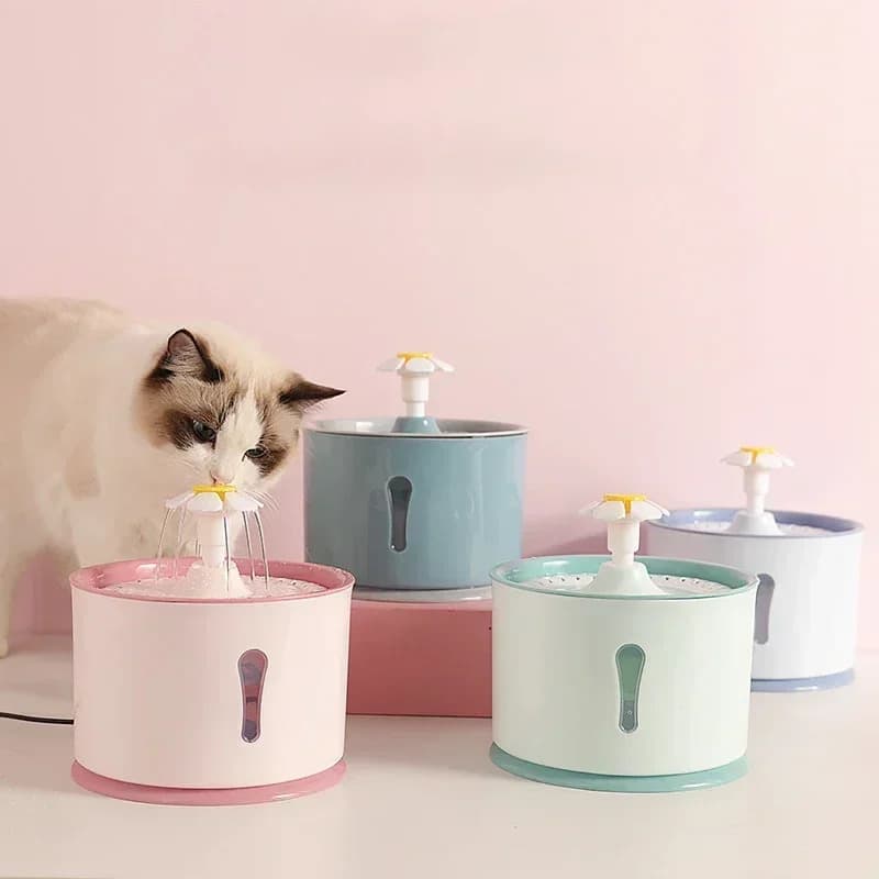 Fonte De Água 2.4L Do Gato Construída No Carregamento Silencioso De Usb Carbono Ativado Para Gatos