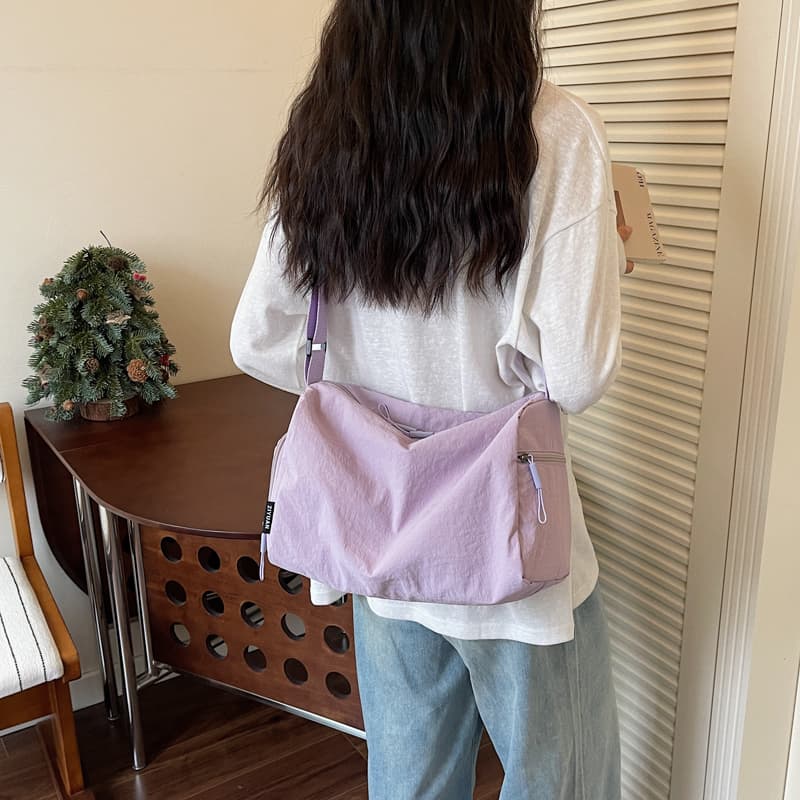 Bolsa tiracolo casual de náilon, grande capacidade e leve para viagem e academia, bolsa tiracolo fofa