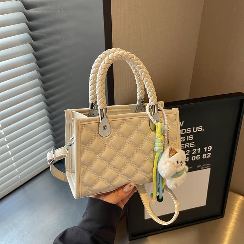 Tendência de design sofisticada em bolsa tiracolo de grande capacidade, bolsa de mão casual de nicho, bolsa feminina