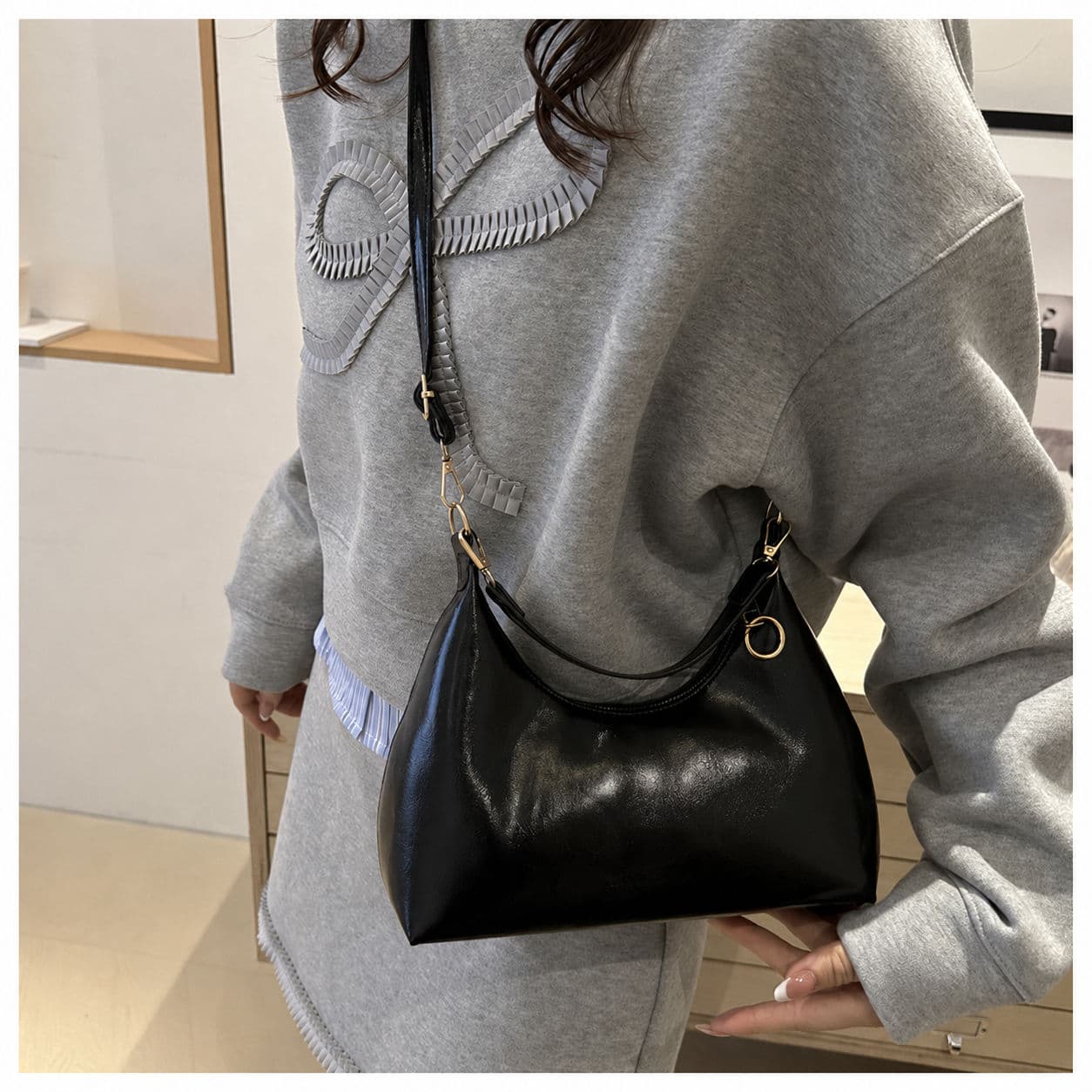 Nova Bolsa de Couro Encerado de Luxo para Mulheres, Bolsa Tiracolo da Moda, Elegante Bolsa de Mão e Axila