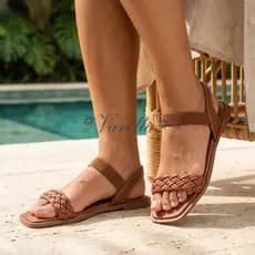 Sandália Feminina Flat De Napa Madrid Lançamento Rasteirinha Casual Com ajuste de Elastico