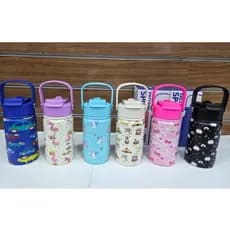 Garrafa 350ml Estilo Cute com Tampa Higiênica – Modelos Unissex e Divertidos