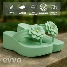 Chinelo Feminino Plataforma Salto Super Leve e Macio em EVA com detalhe de flor