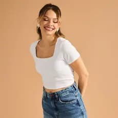 Blusa Cropped Decote Quadrado Canelada Branca Basic Sou