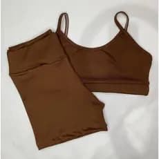 Conjunto de academia Caminhada Short e Top de Ginástica Look Fitness