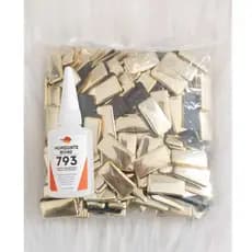 Etiqueta Acrílico Plástico dourado 250 unidades kit brinde uma cola, pra bolsas mochilas e outros