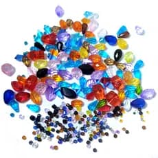 Kit Artesanato Meio Quilo de Material Para Brincos Chinelos Miçanga Para Guias 500g De Material Sortido