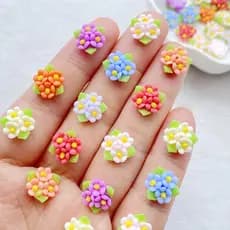 50 peças resina mista manicure Mini flor colorida parte traseira plana jóias DIY artesanato manicure decoração jóias 3D