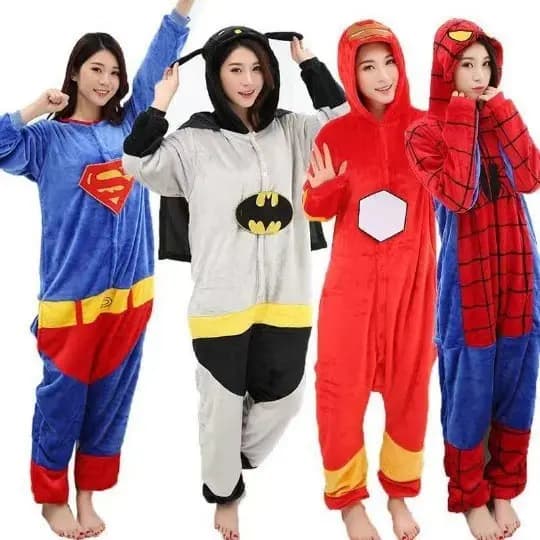 Outono inverno pai-filho Batman desenho animado Animal flanela pijama de uma peça americano vermelho azul rua gergelim h
