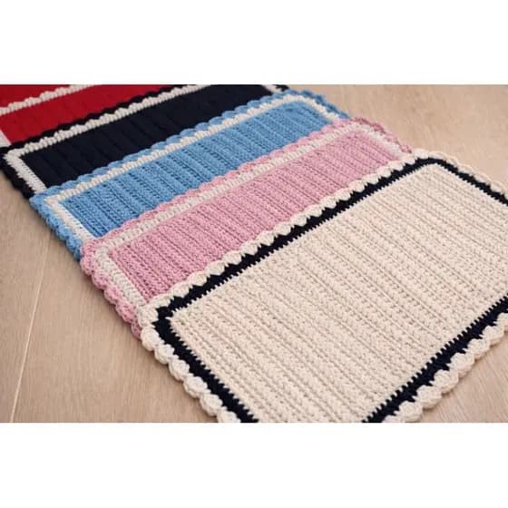 Kit 2 Tapetes de Crochê 50x35cm Grosso e Resistente Super Macio Antiderrapante