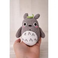 Totoro Amigurumi Original 15cm – Fio Soft e Alta Qualidade - Presente Fofo | Personagem Studio Ghibli