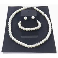 Kit com Brinco Colar e Pulseira de Pérola Kit Retrô Anos 60