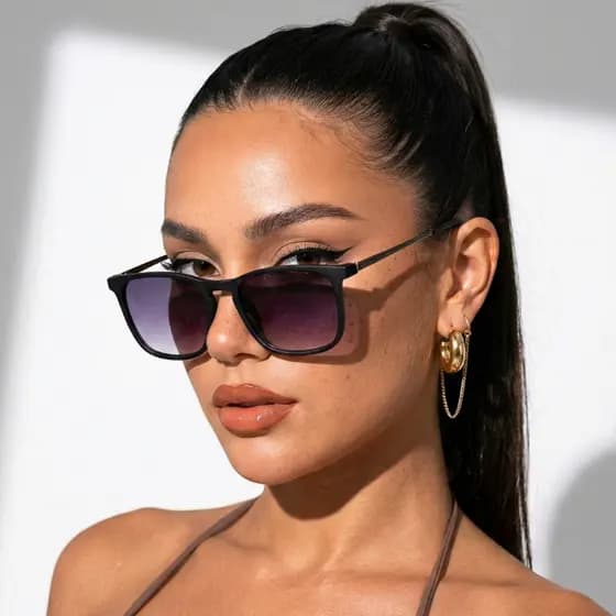 Oculos de Sol Madrid Premium Preto Degradê Mais vendido Tendencia Classico uv400 Feminino Masculino