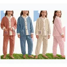 Pijama Infantil Peluciado Grosso Inverno Conjunto Casaco Com Botões E Calça Macio Quente Ideal Para Dias Frios
