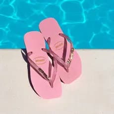 Chinelo Feminino 33 ao 40 Slim Bico Quadrado Moda Praia Detalhe Borboleta Super Macio Leve Confortável ENVIO RÁPIDO