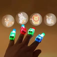 TIMEKEY Desenho Animado Infantil Luz Fofa Espaço Animal Anéis De Projeção Luminoso LED Brinquedos De Aprendizagem