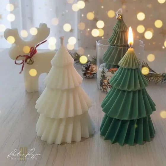 Vela Aromática Natalina  em  Formato Arvore de Natal Decorativa