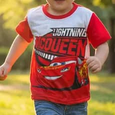 Camiseta Infantil Estampa Relâmpago McQueen Conforto E Diversão Para O Dia A Dia