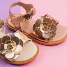 Sandália Infantil Menina Confortável Delicada 20 ao 27 Original Flor Strass Benne Kids Promoção