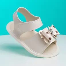 Sandália Bebê Infantil Menina RN Laço Coraçãozinho Confortável Delicada Criança Benne Kids Promoção