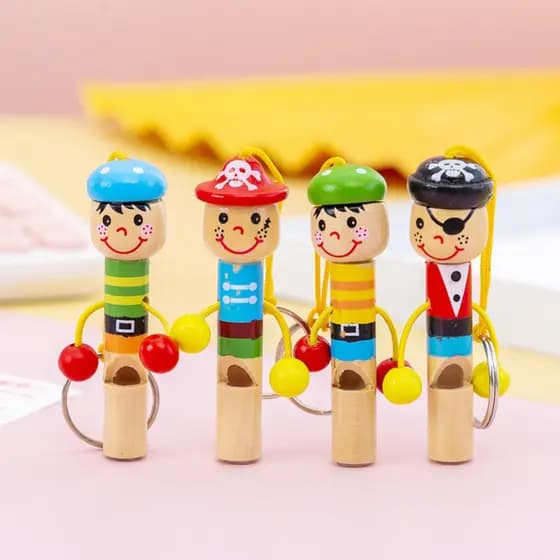 Desenho animado Apito Pequeno Pirata de Madeira Apito Pequeno de Brinquedo Crianças Brincando de Instrumento Apito Pequeno